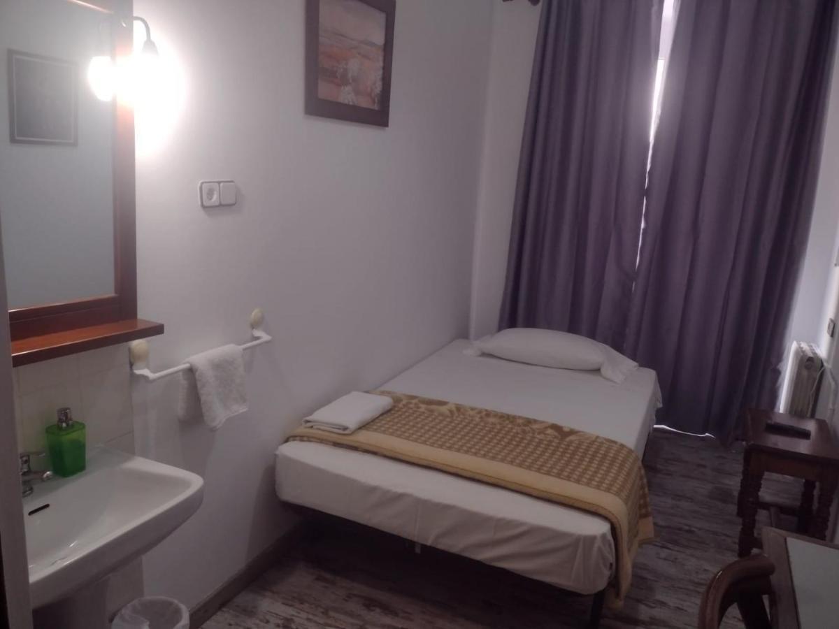Pension San Isidro Мадрид Экстерьер фото